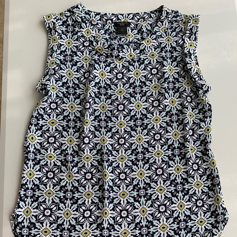 Ann Taylor Factory XS Petite Sleeveless Blouse